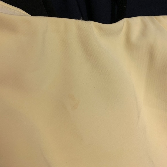 House of CB Courvel Jumpsuit in Yellow - Picture 5 of 9